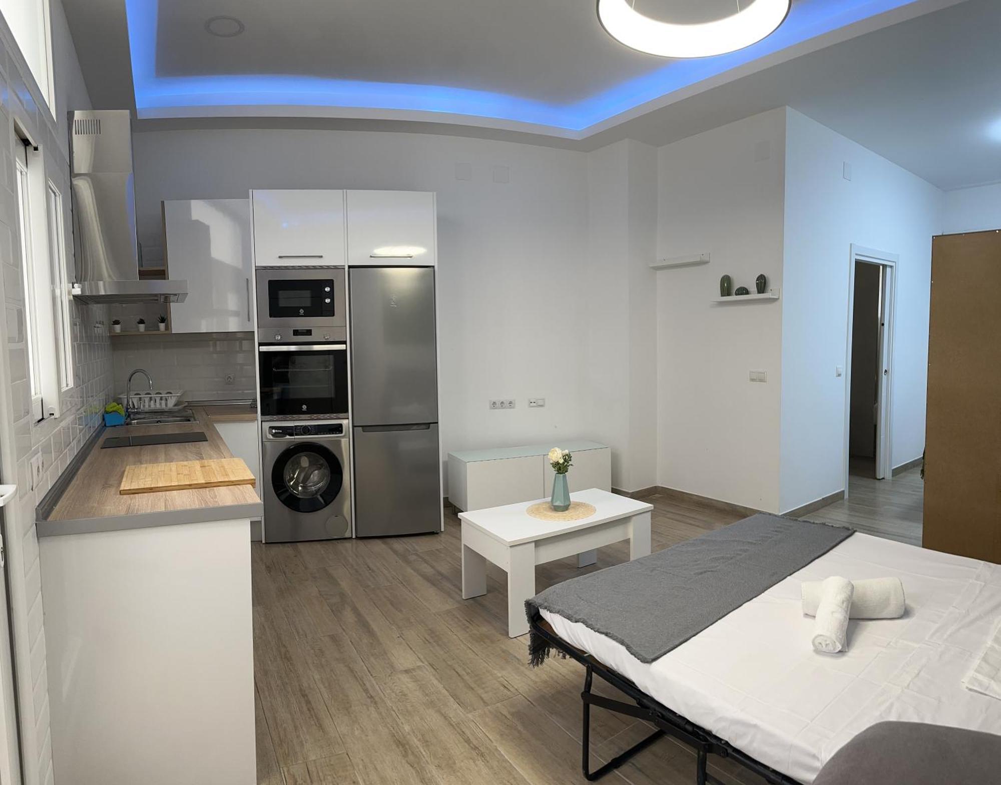 Sky Garden Malaga Centro Appartement Buitenkant foto